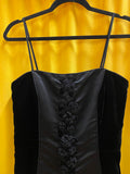 Vintage Velvet Y2K Formal Black Knee-Length Dress  Floral Embellishments Prom