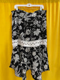 Black and White Floral Patterned Women's Skirt Size Large