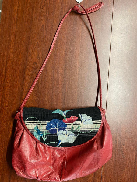 70s Vintage Patricia Smith MOONBAGS Red Leather Shoulder Bag Floral Needlepoint